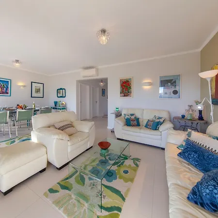 Holiday Home Olhos D'Agua Near Beach Willa *