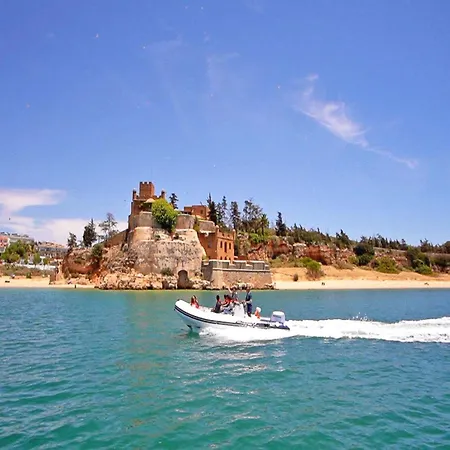 Holiday Home Olhos D'Agua Near Beach *