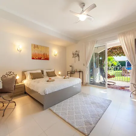 Willa Holiday Home Olhos D'Agua Near Beach *