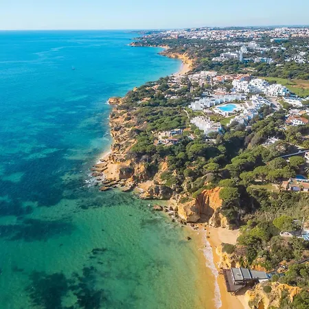 Holiday Home Olhos D'Agua Near Beach Willa Albufeira