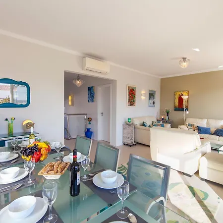 Willa Holiday Home Olhos D'Agua Near Beach Albufeira