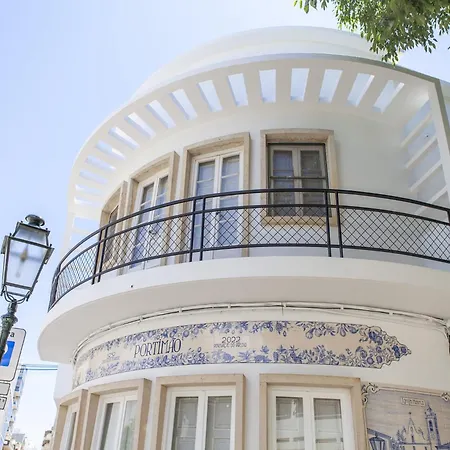 Holiday Home Olhos D'Agua Near Beach