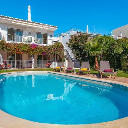 Holiday Home Olhos D'Agua Near Beach 别墅 阿尔布费拉